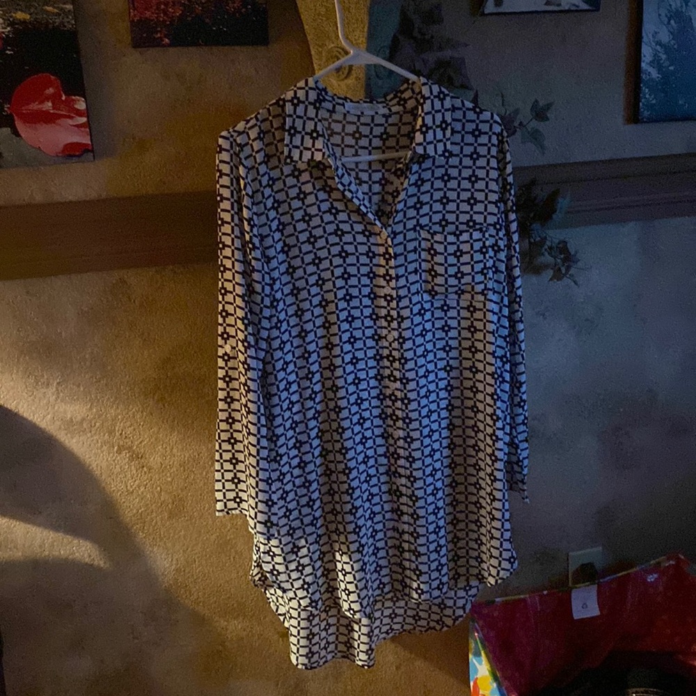 This is a black and white tunic only been worn once